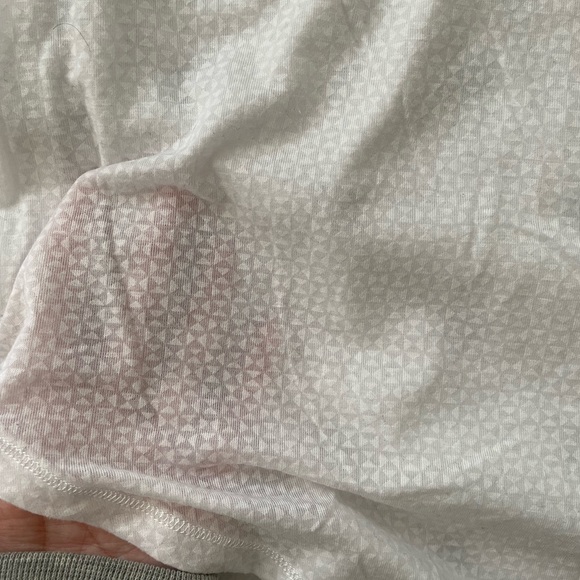 Lululemon tank top - Picture 2 of 2